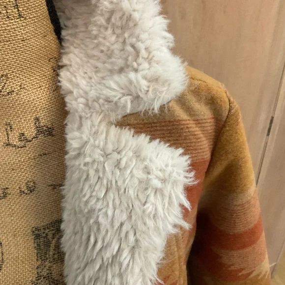 IDYLLWIND Miranda Lambert NETTIE SHERPA BLANKET COAT fringe penny lane coat S - Picture 14 of 16